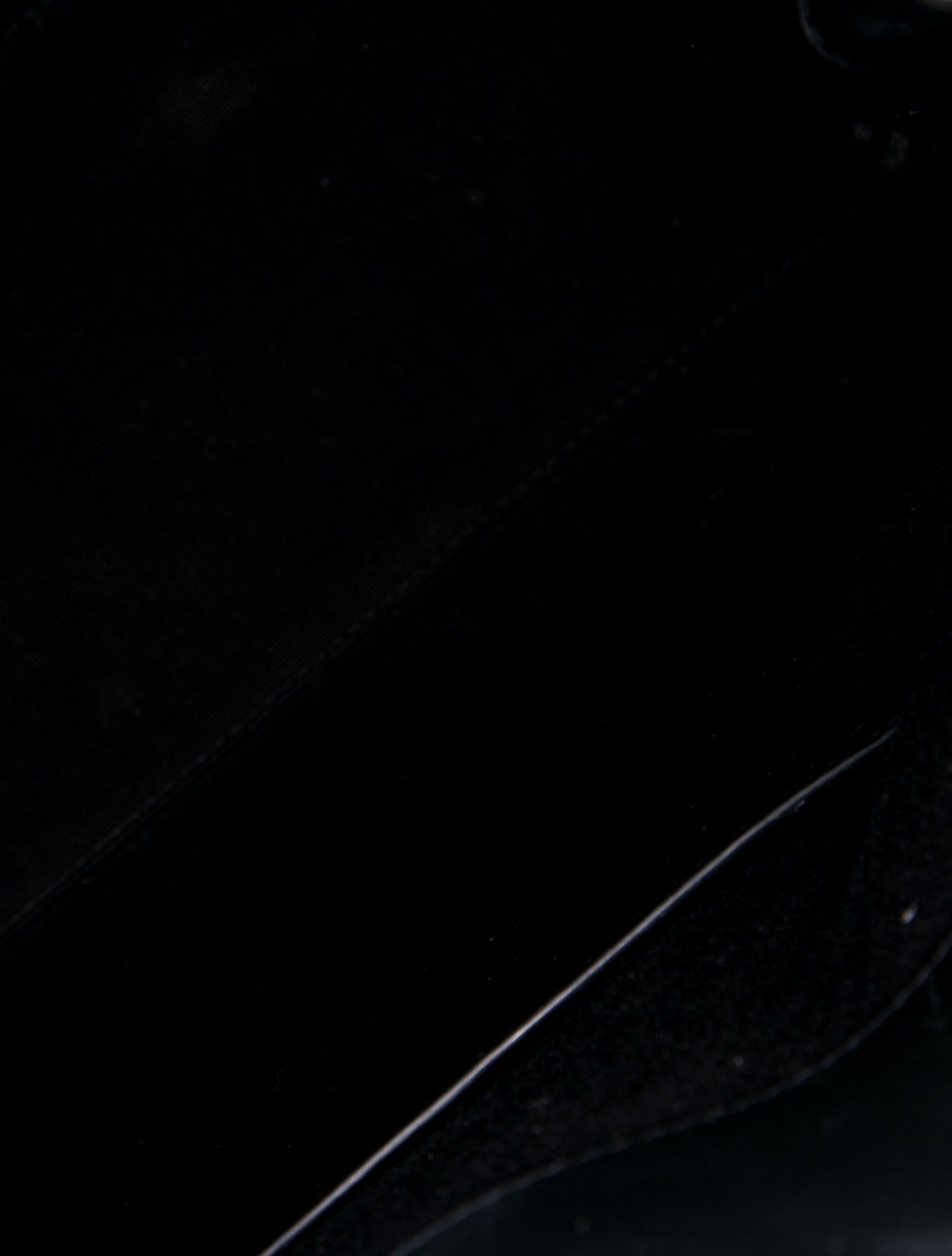 Saint Laurent Leather Manhattan Medium